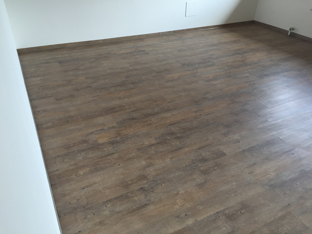 Böden:  Tapezierer- &amp; Decorateur Meisterbetrieb Gebrüder Hirschbeck GmbH