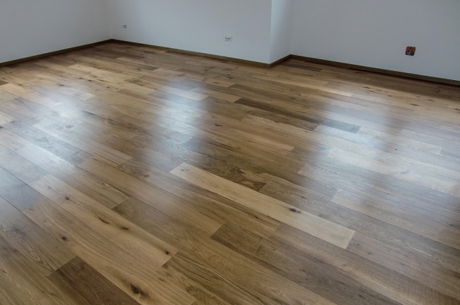 Böden:  Tapezierer- &amp; Decorateur Meisterbetrieb Gebrüder Hirschbeck GmbH