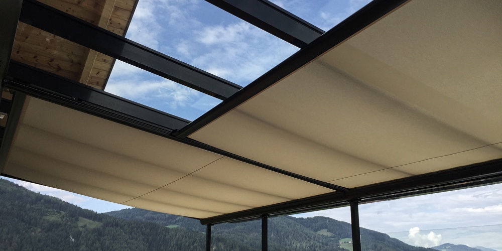 Sonnenschutz: Tapezierer- &amp; Decorateur Meisterbetrieb Gebrüder Hirschbeck GmbH